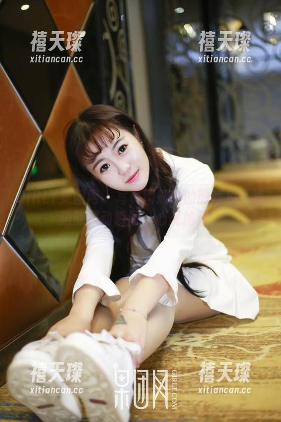 GIRLT果团网-酸酱兔 GIRLT果团网 - 写真图册中的酸酱兔:海边的灵动瞬间,心跳加速!