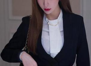 HuaYang花漾 – 基本上，赵惟依coco学姐的精选写真集就是一个幽默与美丽的集成灶，煮得刚刚好！