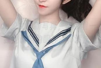 Kettoe少女最新写真，夹带着一点点神秘，我是说她的眼神，真没法抵挡。
