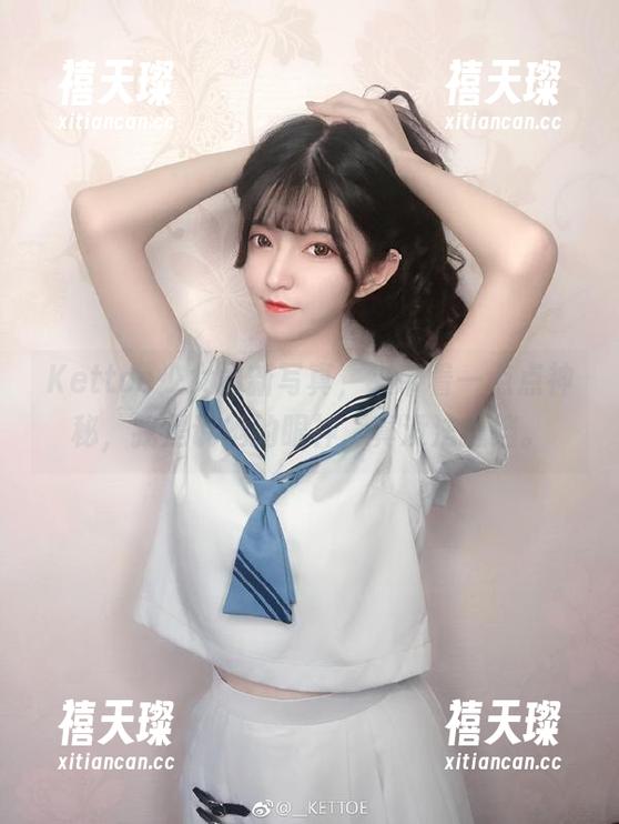 Kettoe Kettoe少女最新写真,夹带着一点点神秘,我是说她的眼神,真没法抵挡。