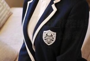 MFStar模范学院 – 任莹樱在线写真：这职业装真让我心痒痒