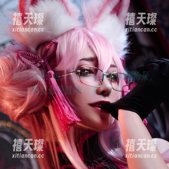 最新资源来啦！Sakiiii翎柒的黑枪呆，简直就是时尚界的“飞弹”！