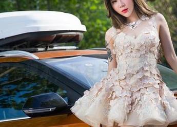 TouTiao头条女神 – 大蜜蜜的教室分享：不只有课本，还有别样的风景合集