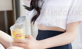 Xiuren秀人网 – 跟着LindaLinda的睡衣作品，预备好迎接‘一觉醒来’的时尚彩蛋！