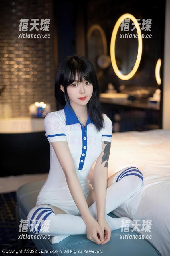 Xiuren秀人网-伊小七MoMo Xiuren秀人网 - 看着伊小七MoMo的长腿套图,真是让我想一把瘫倒在沙发上,求分享!