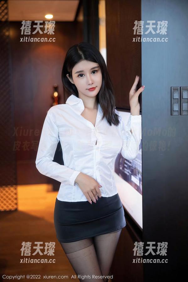 Xiuren秀人网-伊小七MoMo Xiuren秀人网 - 下载《伊小七MoMo的皮衣写真集》,就为了那一瞬间的惊艳!
