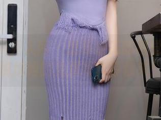 Xiuren秀人网 – 想要油亮的视觉享受？悦悦姐的免费写真等你来！