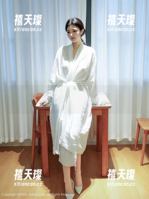 Xiuren秀人网 - 李七喜的内衣图包——精选内容，这些搭配真是……有点意思。