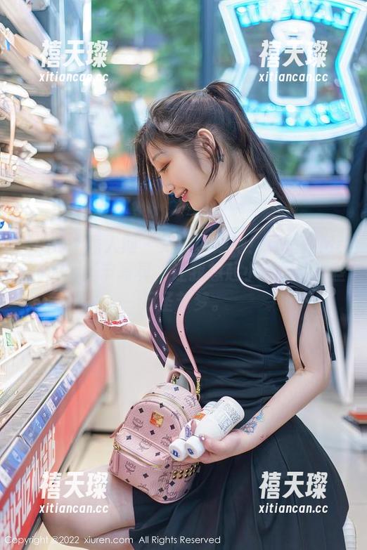 Xiuren秀人网-顾楚楚Maily Xiuren秀人网 - 对!就是她!顾楚楚Maily的万圣节写真,让我想起小时候的那些万圣节梦。