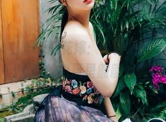 yeeun孙乐乐的花嫁：免费资源，仿佛在夏日的微风里翩翩起舞
