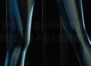 丽柜 – 办公室一姐LiNa的私拍，发现美图背后那些不为人知的瞬间！