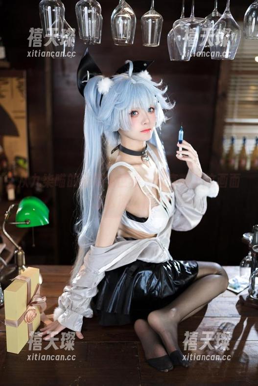 从九柒喵的吊带看世界，分享一下这画面怎么那么撩？
