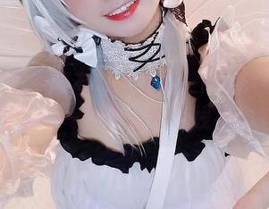 谁说写真不能有趣？伊喵_Master的网盘给你不一样的碧蓝航线小光辉！