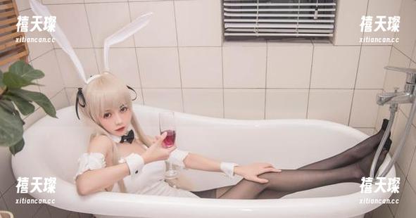白色蕾丝的妩媚：你的负卿的写真让人欲罢不能！