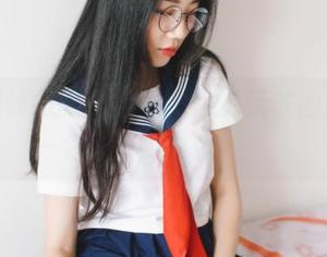 当尼禄体操服遇上私拍：兔玩映画的奇妙瞬间
