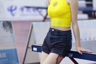 初夏女神 – 双双秘书图集：一点点暧昧，一点点惊喜，快来下载看看！