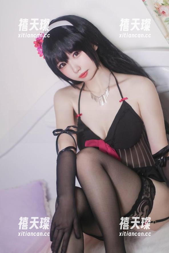 当十万珍吱伏特的美脚遇见在线写真，哎呀，心脏受不了！