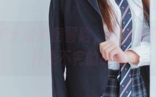 俏皮小护士的私房冒险，喵糖映画中的图片说不完的故事