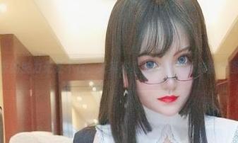 毛衣的魅力无处不在，尤其在夏鸽鸽不想起床的美图里