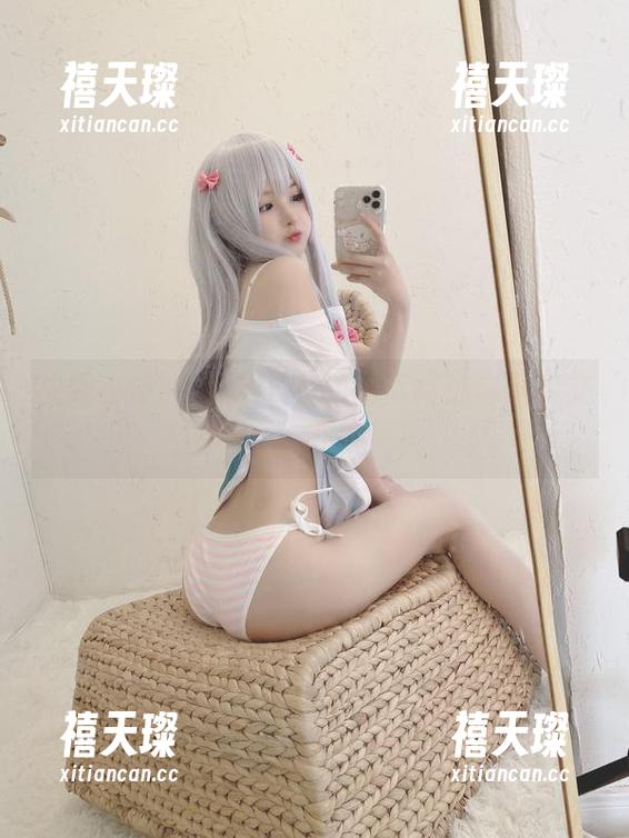失眠小宁，废墟JK里的高清幻想与现实交织