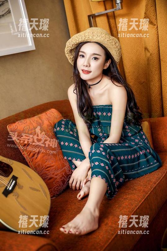 头条女神 - 迷失在美纳子的OL世界：每张图片都是一封情书，偷偷读一读？