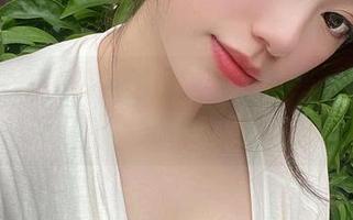 微密圈 – 酒店氛围照片合集，奶宝妹纸用简单的姿势让我想入非非
