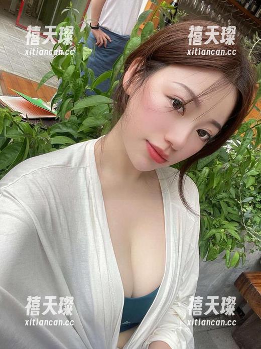 微密圈 - 酒店氛围照片合集，奶宝妹纸用简单的姿势让我想入非非