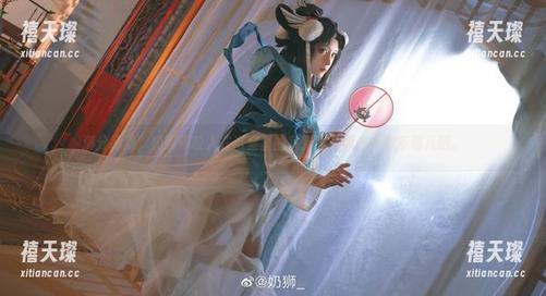 满分高清，奶狮不咬人在浴室里的每张图片都让人想多瞧几眼。