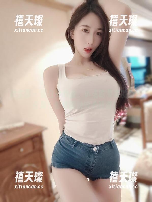 微密圈 - 黑白交响曲：小玉吃果冻的图片合集，悄悄撩动内心弦音！