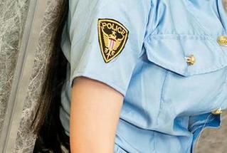 尤果网 – 看完琳丽的礼服，我瞬间觉得自己衣柜空空如也，原图和壁纸都很绝！