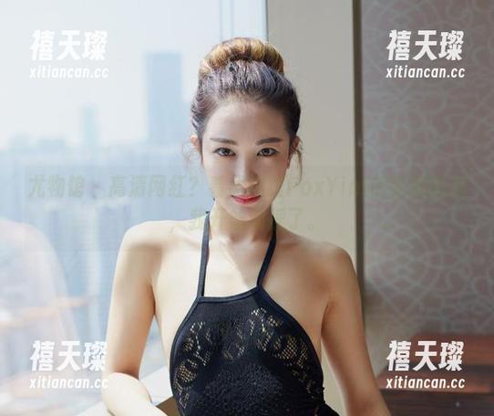 尤物馆 - 高清网红？看孟狐狸FoxYini的套装作品，我开始动摇了。