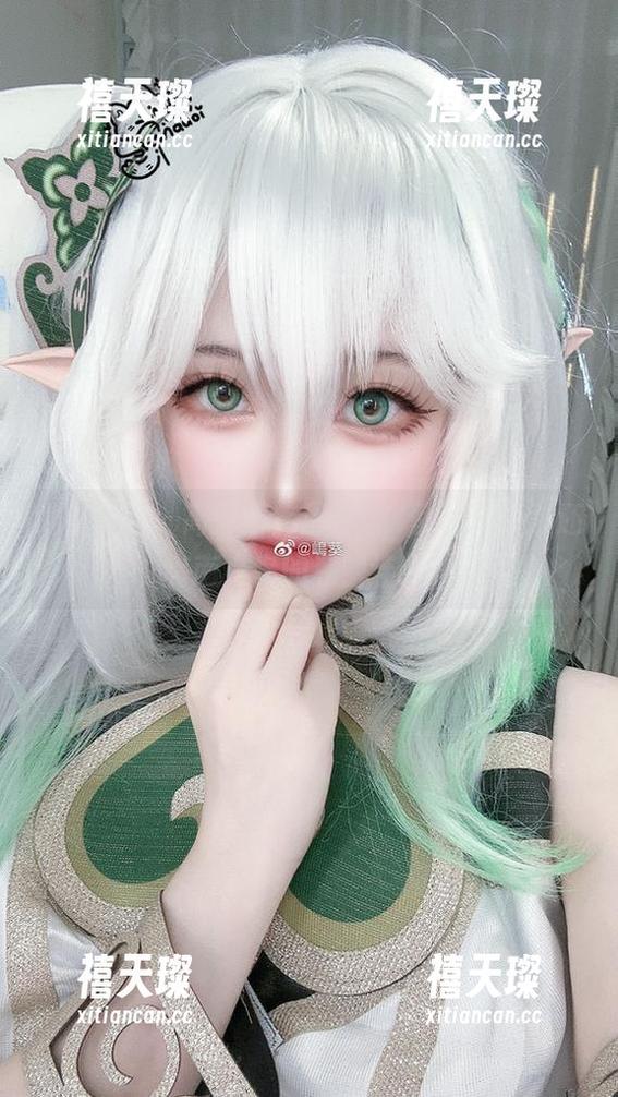 谁能想到，高清图库里藏着嶋葵和加藤惠还有南小鸟的私密连结？