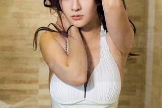 推女郎 – 看！赵惟依的婚纱私房美图，瞬间点亮你的心情！