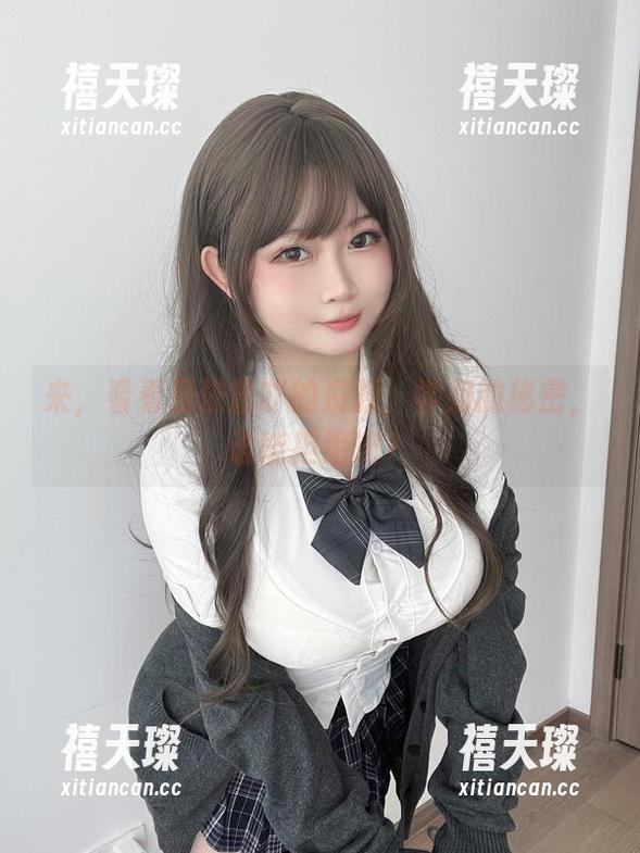 来，看看是依酱吖的资源，学姐的秘密，谁能拒绝啊？