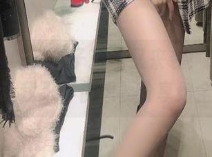 微密圈 – 哇，林子琳喵又来袭！定制礼服的图片让我忍不住想要分享给全世界！