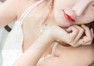 果团网 – 双人写真大揭秘，Miss琪的资源让你目不暇接！