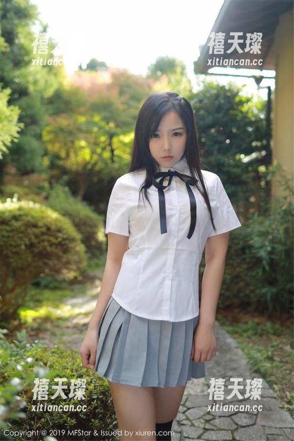 模范学院 - 免费原图分享！牛仔裤Evelyn艾莉，哦，看她的态度真让人惊掉下巴。