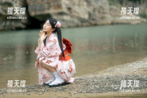 樱井宁宁，不需要圣光，夏天的照片就是最好的证明