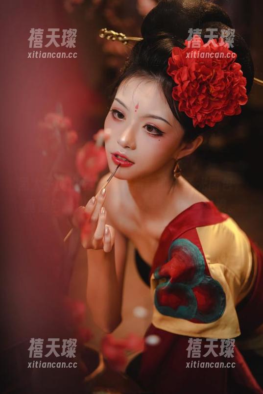 黑太子的世界，沧霁桔梗的无圣光图包，真是色彩斑斓却又让人感到一丝窘迫。
