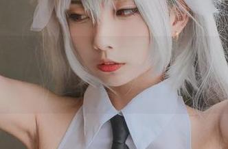 高清图集：清颜颜子穿上黑暗护士服，究竟是性感还是闹剧？