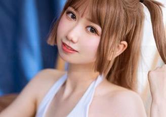 阳台上的渡边早季Saki——私房写真里的一丝俏皮与柔美