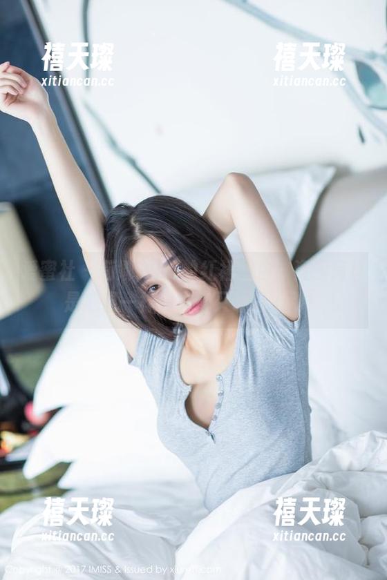 爱蜜社 - 莉娜lena的红裙图包，资源简直是糖果一样，甜蜜又让人心动！
