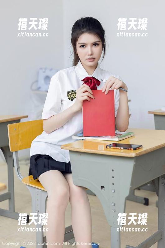 秀人网-Mina米娜 秀人网 - Mina米娜的内衣故事:高清写真里的细腻情感