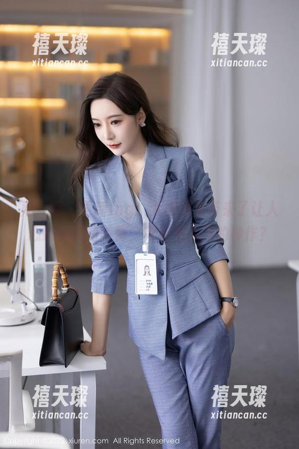 秀人网 - 更新ing！大美媚京带来了让人心跳加速的美臀，究竟是怎样的神作？