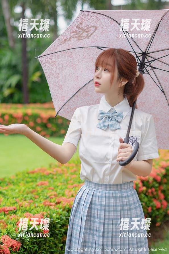 秀人网-林文文yooki 秀人网 - 不止是厨娘,林文文yooki的厨房风采能秒杀时尚大片!原图、图片直送