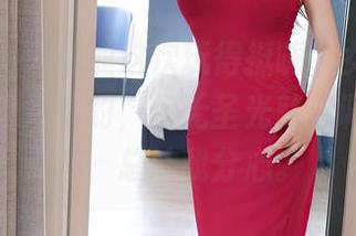 秀人网 – 耶利亚这次玩得挺嗨，女仆系列的原图是好看的，但无圣光就像调皮的小孩，总让我分心。