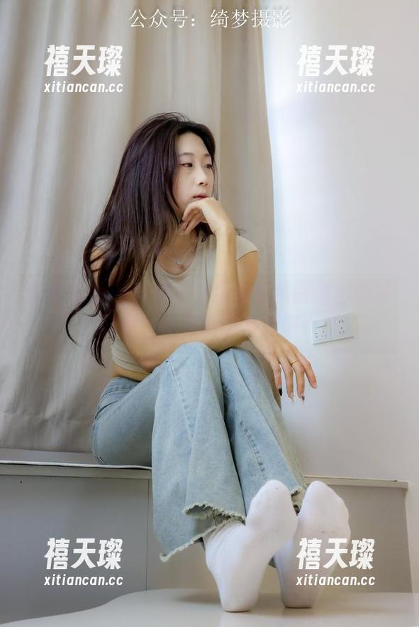 绮梦摄影 - 这皮衣让章章竟然散发出神秘气息，分享原图来讲讲！