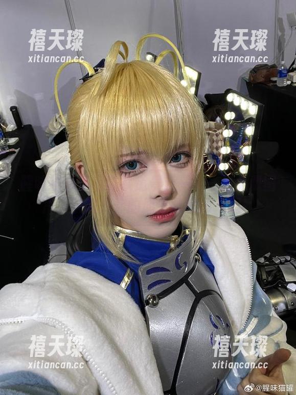 腥味猫罐遇星穹铁道景元——一组免费图片，快来为你的朋友圈增添点趣！