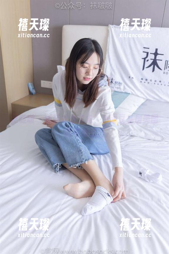 袜啵啵-小甜豆 袜啵啵 - 板鞋才是主角,小甜豆私房美图的奇妙旅程