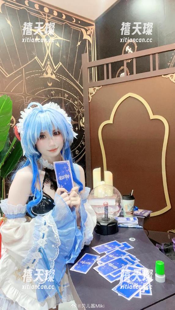 看完贝儿酱Miki的美图，你还敢说学姐不迷人吗？快来下载呀！